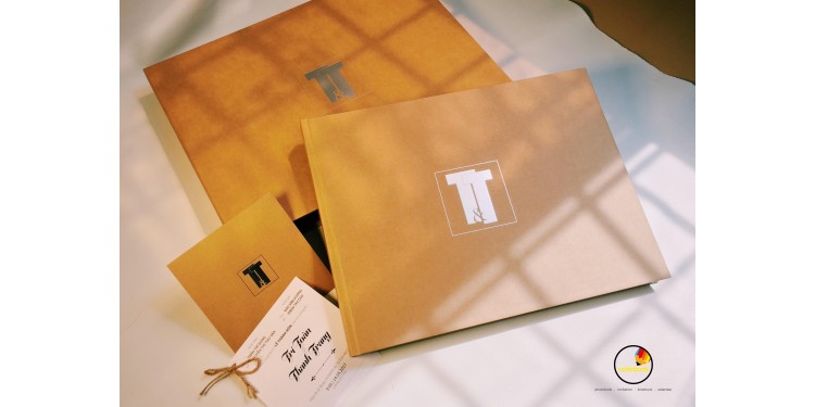 Bộ ảnh cưới in trên giấy Mỹ thuật gân / Fine-art Wedding Album Bộ ảnh cưới in trên giấy Mỹ thuật gân / Fine-art Wedding Album